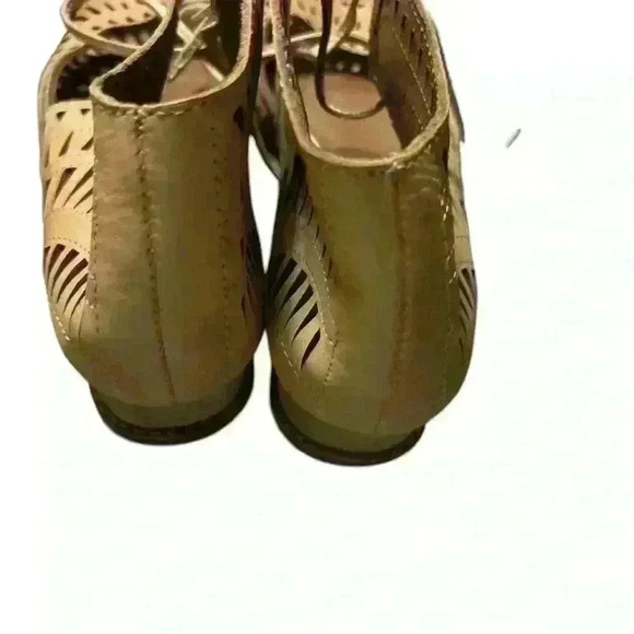 Jeffery Campbell Tan Casual Shoes with Comfortable Fit and Stylish Design - Picture 4 of 8